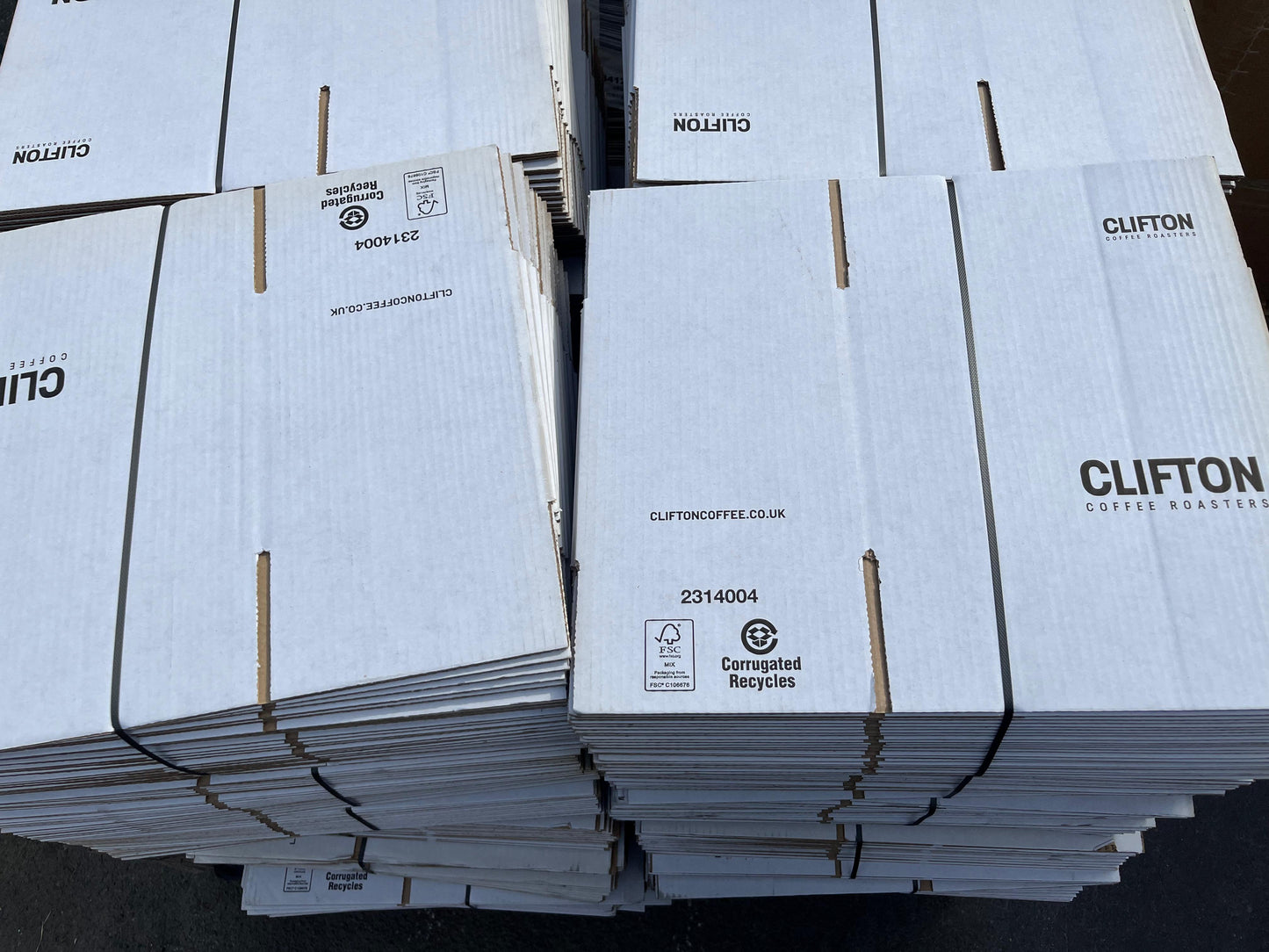 Packaging boxes parcel box Royal Mail box Amazon box 29 x 22 x 19 cm strong single wall £199