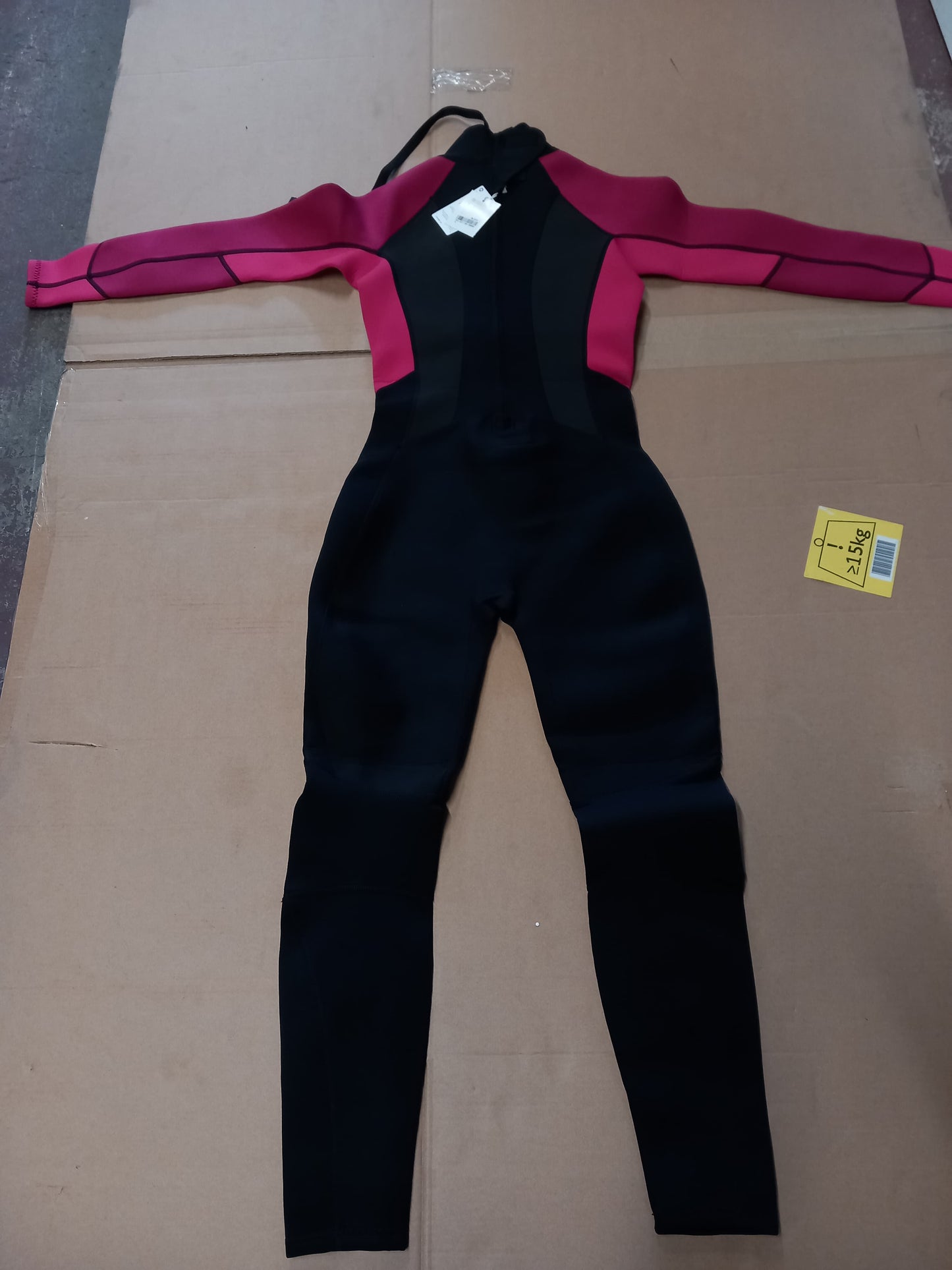 Womens Full 2.5/2mm Wetsuit. Size 8-10. RRP £119.99 Sale price £29.99