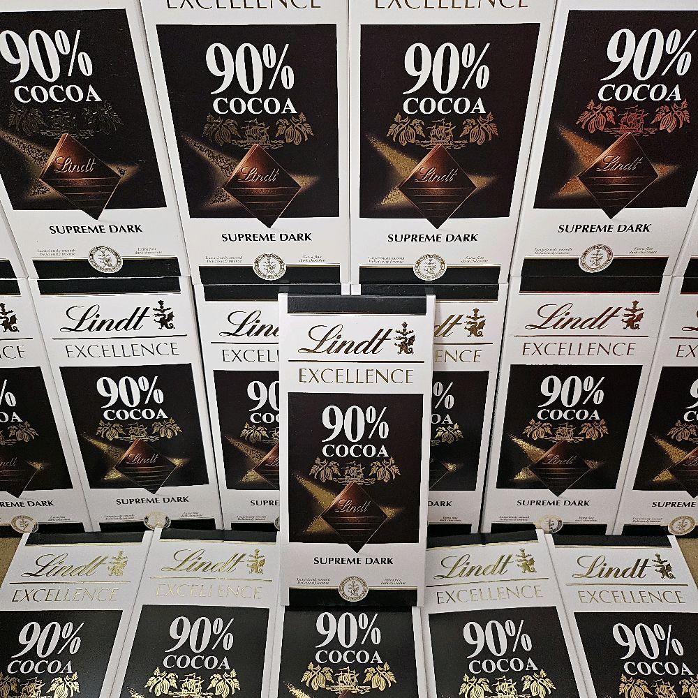 10X100g Lindt EXCELLENCE Dark 90 Percent Cocoa Supreme dark chocolate bars  RRP £50 sale price £18.99
