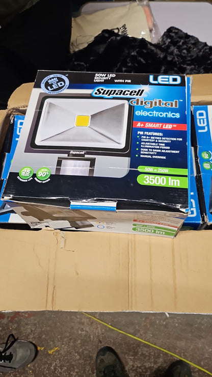 BARGAIN: Supacell 50W LED Security Flood Lights 50 Available, Minor Damage Perfectly Working 3500 lm