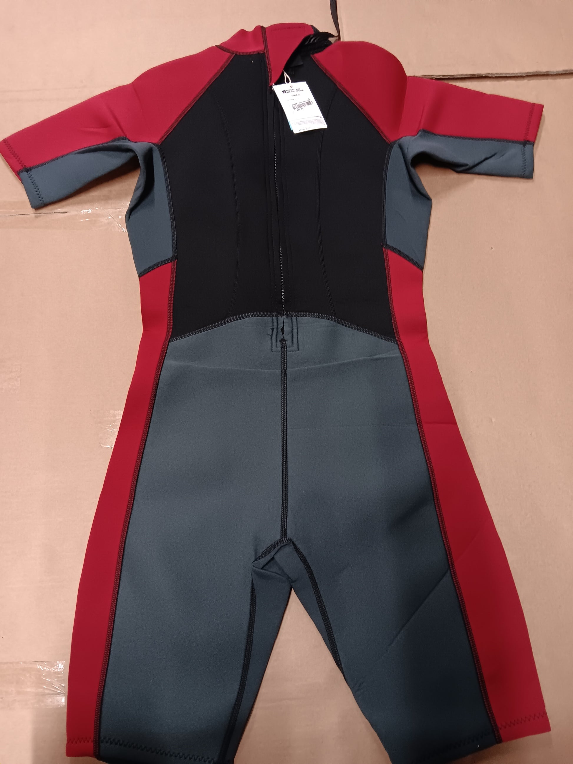 Shorty Mens 2.5/2mm Wetsuit Size S-M.