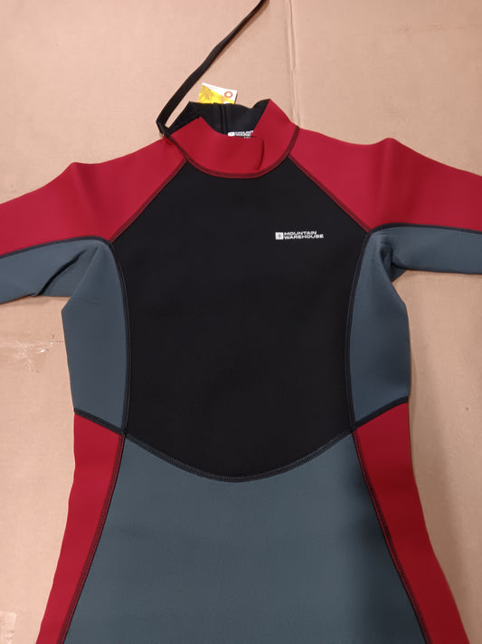 Shorty Mens 2.5/2mm Wetsuit Size S-M.  RRP £79.99 Sale Price £29.99