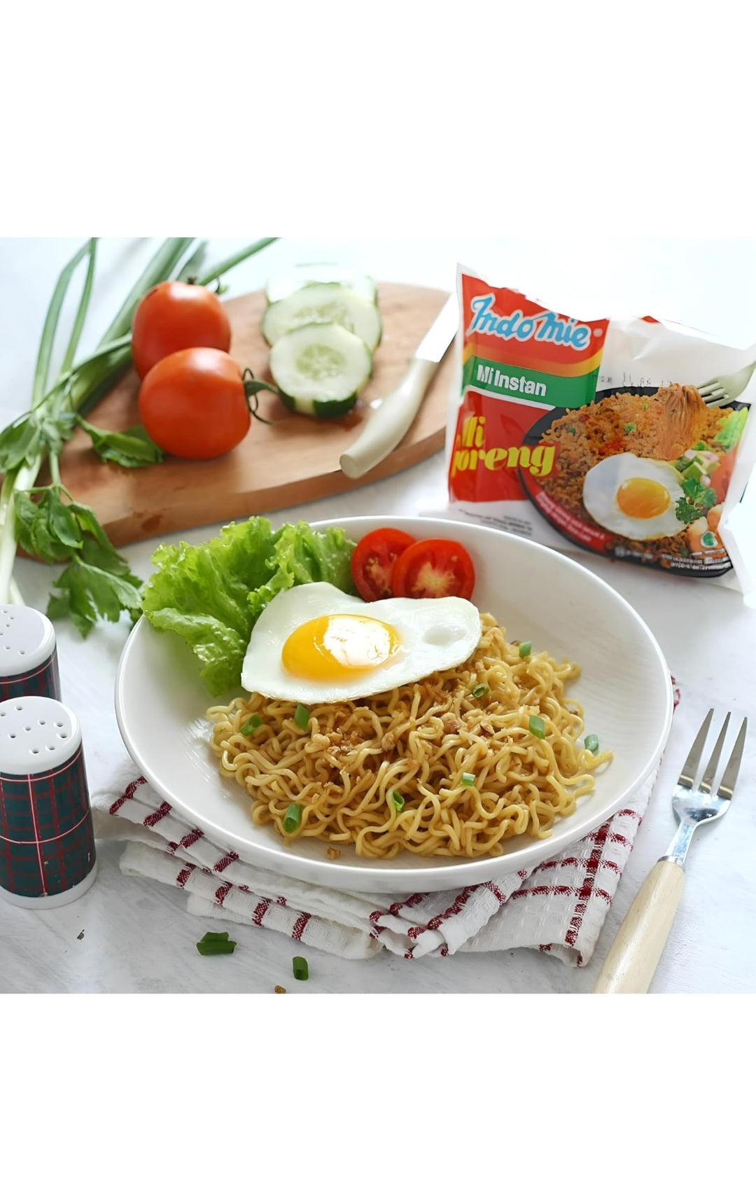 80 g (Pack of 40) Short date Indomie Mi Goreng Fried Instant Noodles BBE 22-03-25