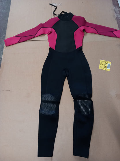 Womens Full 2.5/2mm Wetsuit. Size 8-10