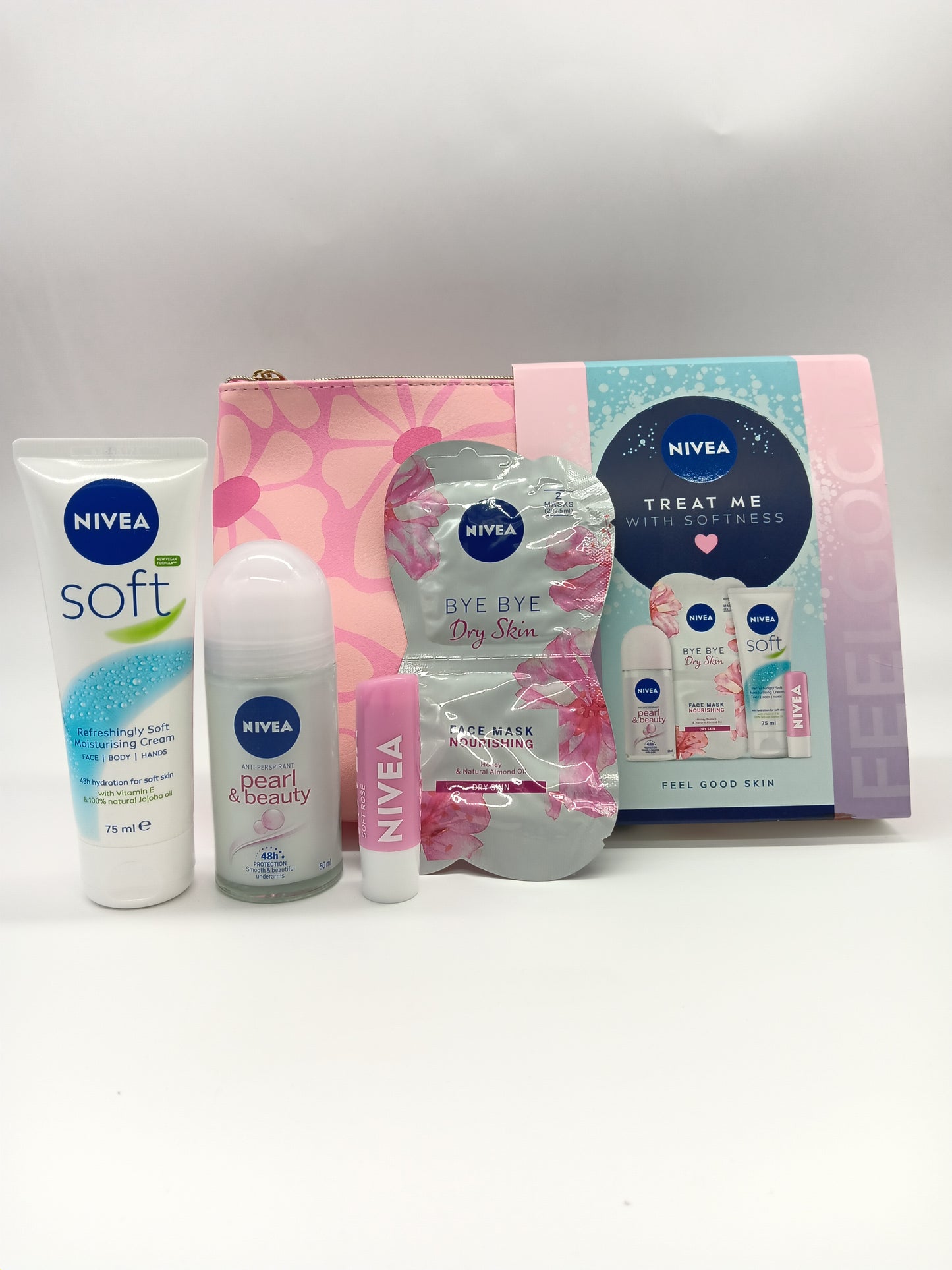 NIVEA Treat me with Softness Gift Set (4 Products), Gift Set  Anti-Perspirant, Soothing Day Cream SPF15, Soft Moisturising Cream and Face Sheet Mask
