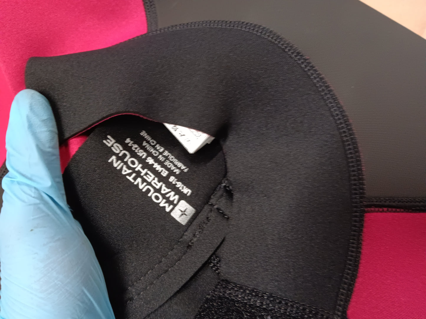 Womens Full 2.5/2mm  Mountain Warehouse Wetsuit. Size 16-18.  RRP £119.99 Sale price £29.99
